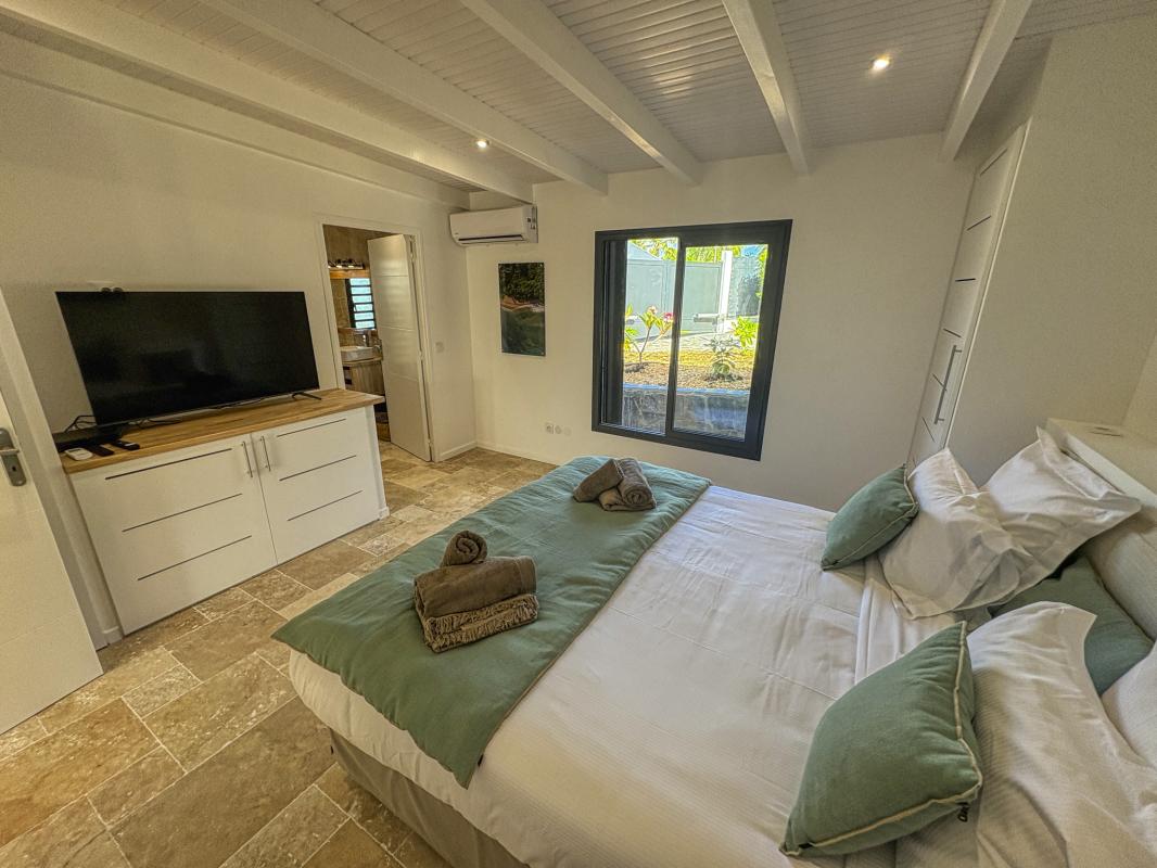 34.Location villa piscine Saint François Guadeloupe- Chambre 2